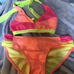 Cute neon bikini set.